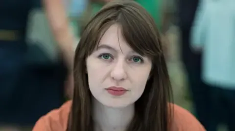 Irish author Sally Rooney declares she will not enter the UK because of legal concerns